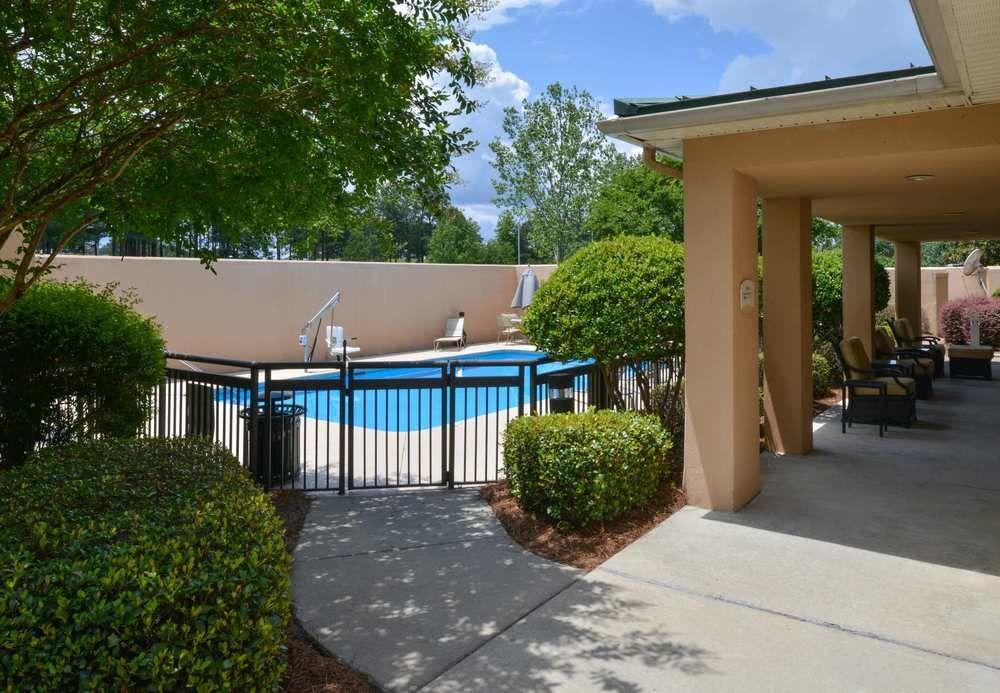 Courtyard By Marriott Columbia Northeast/Fort Jackson Area Extérieur photo