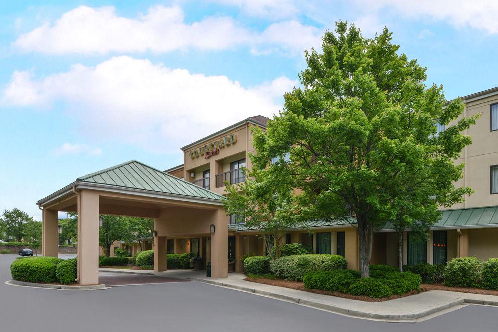 Courtyard By Marriott Columbia Northeast/Fort Jackson Area Extérieur photo