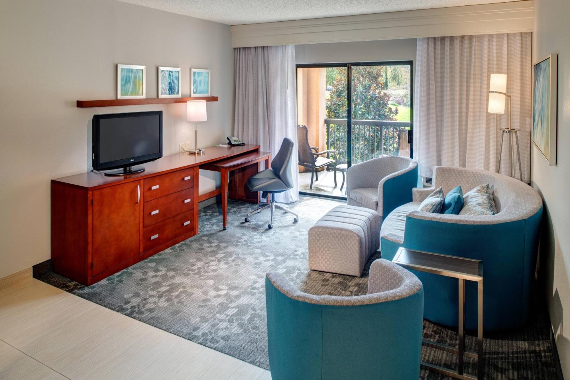 Courtyard By Marriott Columbia Northeast/Fort Jackson Area Extérieur photo
