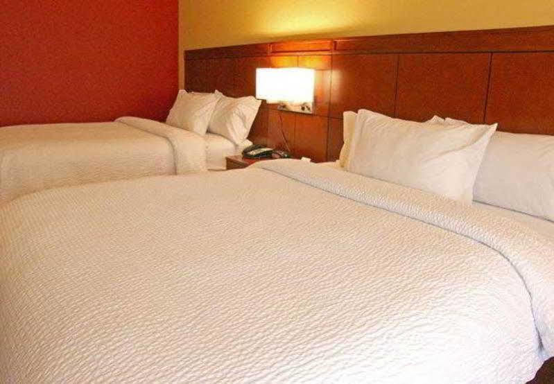 Courtyard By Marriott Columbia Northeast/Fort Jackson Area Extérieur photo